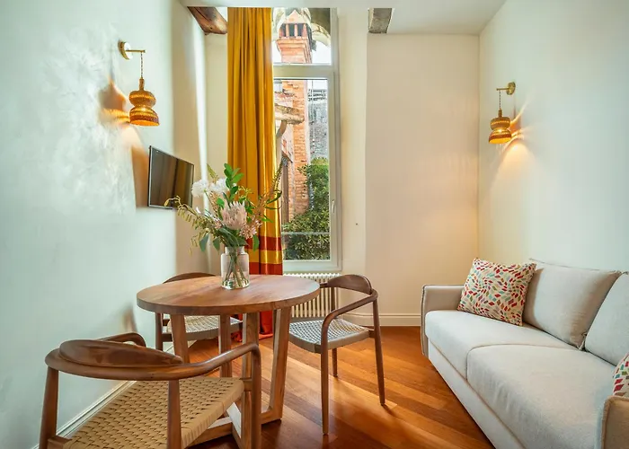Zattere Lofts R&R