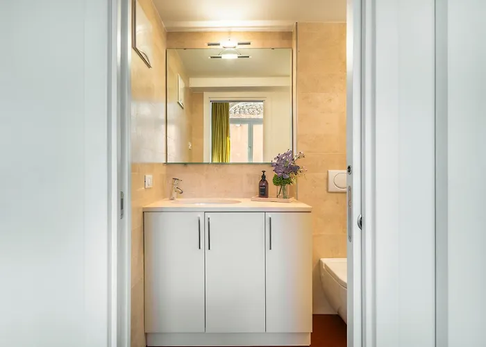Zattere Lofts R&R